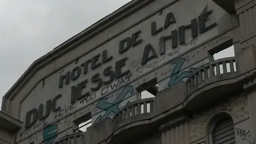 Amende pour la copropriétaire de l'hôtel de la Duchesse-Anne, tombé...