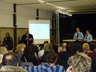 Terrorisme : mon enfant se radicalise-t-il  ?