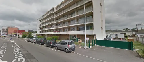 Colis suspect dans un immeuble : une vingtaine d'habitants évacuée...