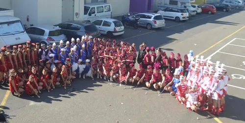 Les majorettes paradent à Saint-Philbert-de-Grand-Lieu