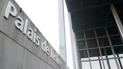 Nantes : sanction levée pour le policier municipal qui avait écouté...