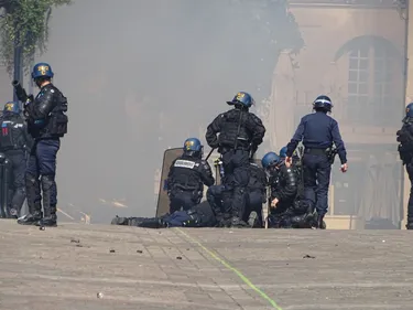 Policier agressé lors de la manif' du 3 mai à Nantes : un lycéen...