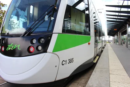 Nantes : persuadée que son portable a été volé, elle tire les...