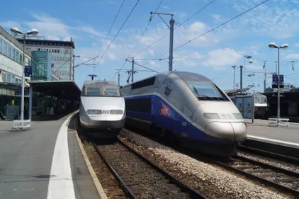 Un TGV percute un sanglier à Donges : gros retards entre...