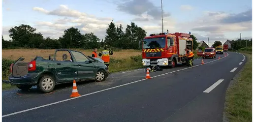 Noyal-sur-Brutz : un camion du Tour de France percute une voiture