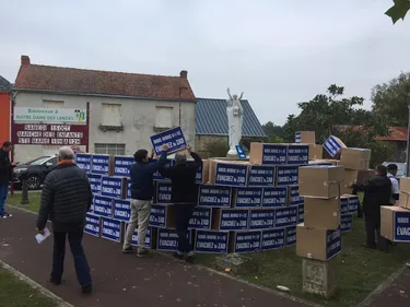 NDDL : les pro-aéroport offrent des cartons aux zadistes pour leur...