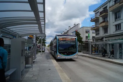 Un conducteur de bus agressé à Saint-Nazaire, les employés de la...