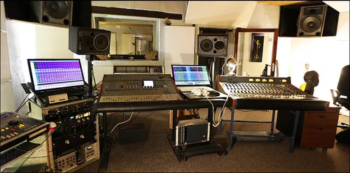 A Guérande, le studio "Le Blockhaus" accueille les artistes de la...