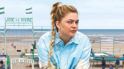 « J'avais envie d'avoir la force du Nord » : Louane au Touquet sur...