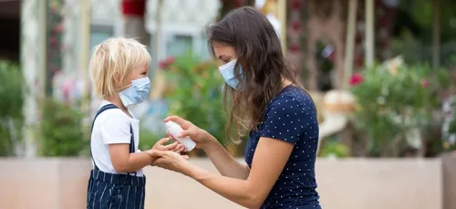 Déconfinement: Le port du masque reste obligatoire dans certaines...