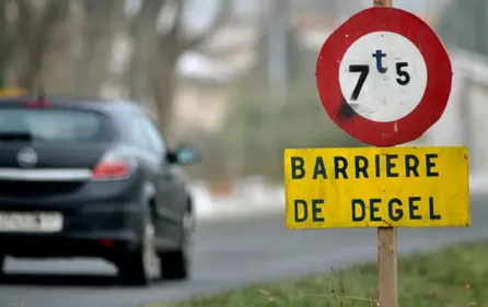 Des barrières de dégel posées sur les routes du Nord et du...