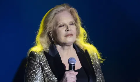 Sylvie Vartan revient avec un 50e album !