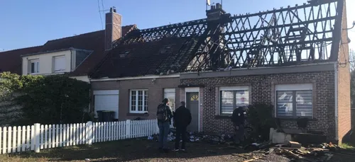 Wizernes: Une maison dévastée par un incendie hier soir. Le feu a...