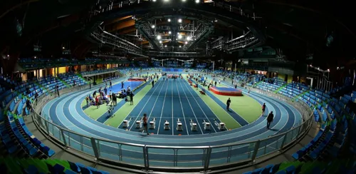 Le vaccinodrome géant du stade couvert de Liévin ouvre ce samedi