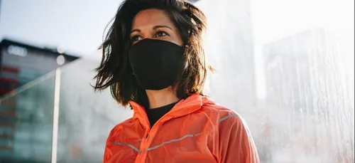 Le masque pour sportifs de Decathlon commercialisé fin mai