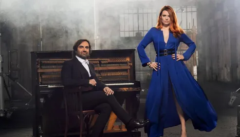 "Ce mortel ennui" : André Manoukian et Élodie Frégé revisitent...