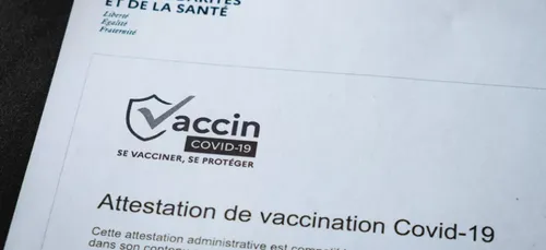 Vaccination : vous pouvez télécharger votre attestation certifiée...