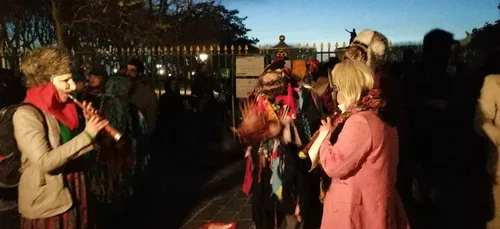 Le "Karnaval des gueux" rassemble 600 carnavaliers à Montpellier