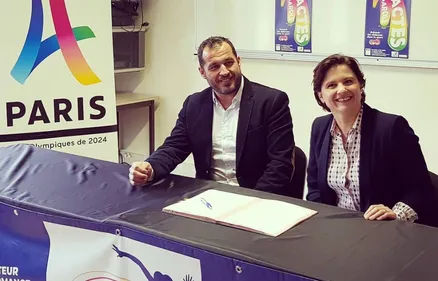 Lancement d'une tournée de sensibilisation au bizutage et aux...