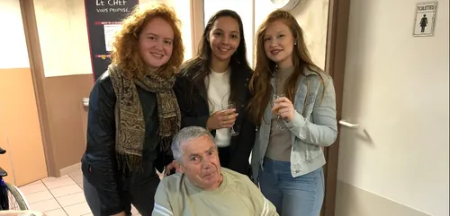 Montpellier : des étudiants en colocation dans les EHPAD