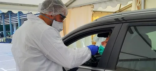 Covid-19 : des centres de dépistage "drive" en Occitanie