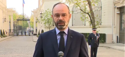 Edouard Philippe : "l'heure est toujours au confinement"
