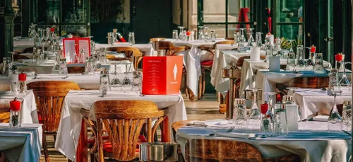 Réouvertures : les restaurants sans main-d'œuvre et les...