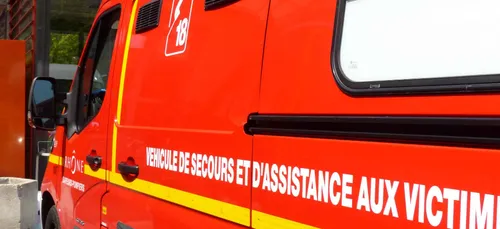 Accident entre une voiture et un camion entre La Chapelle et Sedan