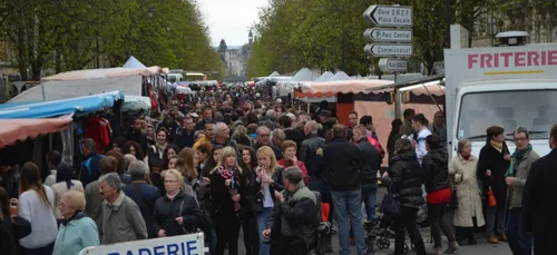 Grande braderie de printemps à Charleville