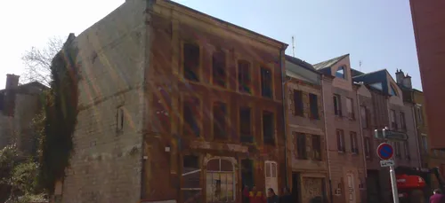 Incendie rue Bourbon à Charleville : démolition en cours.