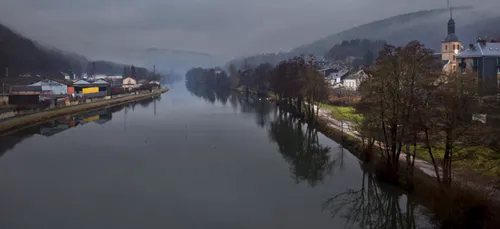 Une femme se jette dans la Meuse à Nouzonville