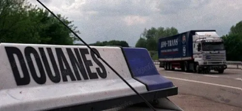 Douanes des Ardennes : pensez à déclarer vos valeurs avant de partir.