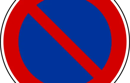 Charleville : il est interdit de stationner dans le périmètre...