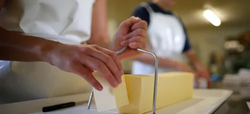 Pénurie de beurre : les pâtisseries locales impactées