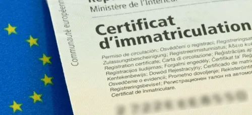Cartes grises, permis de conduire... Tout se fera désormais sur...