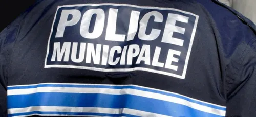 Charleville : il tente de poignarder un policier municipal