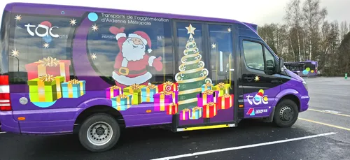 Un bus de Noël dans les Ardennes pour aider le Père Noël à...