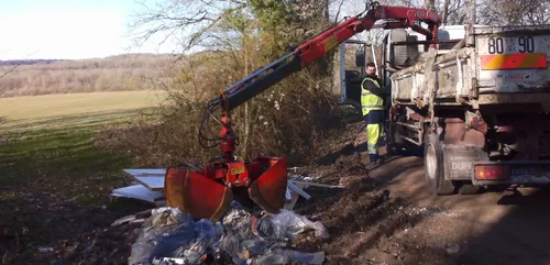 Charleville : lutte contre les dépôts sauvages.