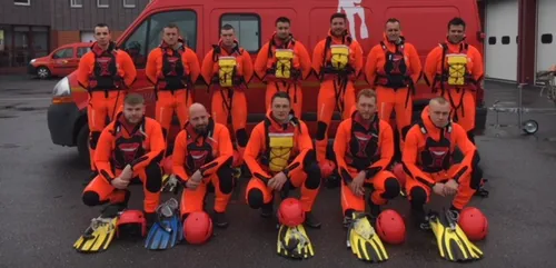 12 sapeurs-pompiers ardennais en stage de sauvetage aquatique