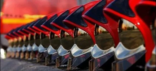 Féminiser les pompiers volontaires des Ardennes.