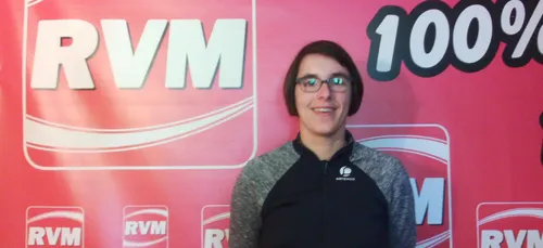 Une jeune Ardennaise joueuse de tennis professionnelle.