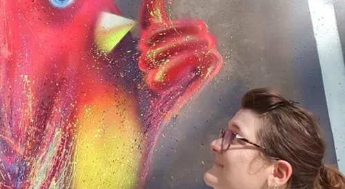 La fresque avance à Olizy Primat.