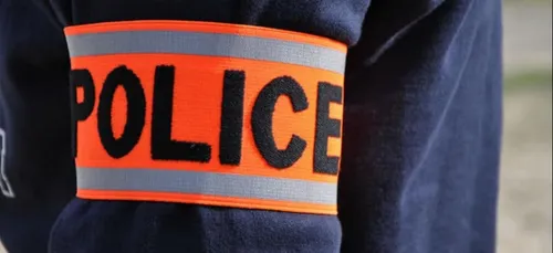 Charleville : il menace les policiers avec une arme