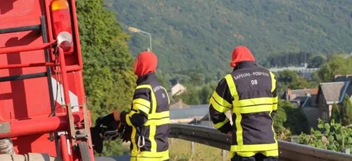 Bogny-sur-Meuse : le feu ravage la forêt