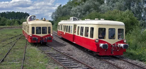 Attigny : une balade à bord d'un autorail des années 50
