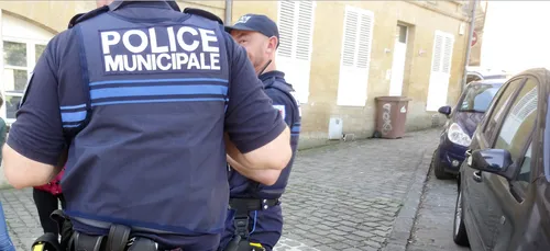 Charleville : deux propriétaires de chien verbalisés