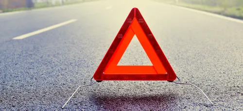 Sedan : collision entre deux véhicules militaires de collection