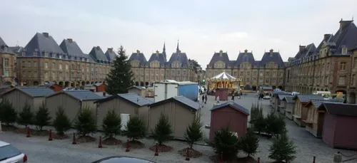 Rencontres littéraires et féériques pour Noël à Charleville.