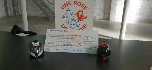 Un succès et de nouveaux objectifs pour les motards d'Une rose un...