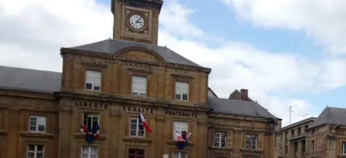 Gilets jaunes : un débat citoyen à l'Hôtel de Ville de Mézières ce...